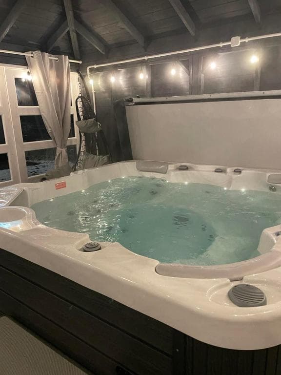 altana fotel jacuzzi